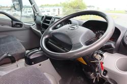 2017 Hino 300 Series 921