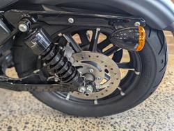 2016 Harley-Davidson Iron 883 (XL883N) Sportster Black