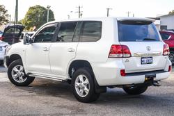 2011 Toyota Landcruiser Altitude