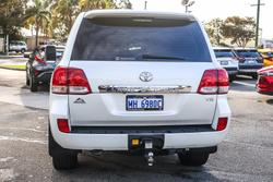 2011 Toyota Landcruiser Altitude