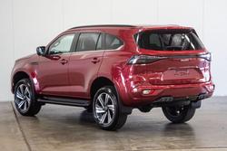 2026 Isuzu MU-X LS-T