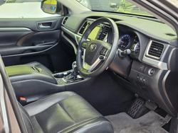 2017 Toyota Kluger Grande