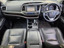 2017 Toyota Kluger Grande