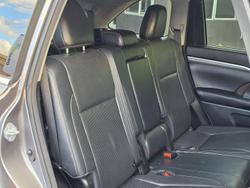 2017 Toyota Kluger Grande
