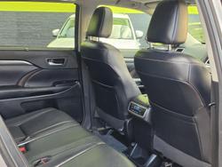 2017 Toyota Kluger Grande