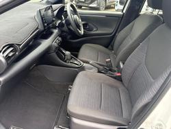 2022 Toyota Yaris Ascent Sport