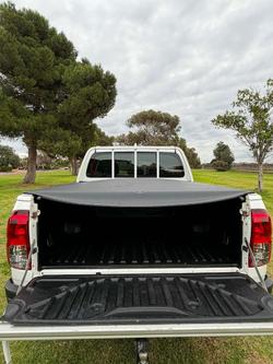 2022 Toyota Hilux SR
