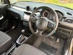 2017 Suzuki Swift GL Navigator