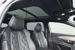 2022 Peugeot 5008 GT Sport