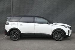 2022 Peugeot 5008 GT Sport