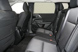 2025 Mitsubishi Outlander LS