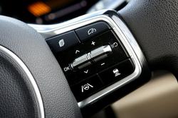 2025 Kia Carnival S