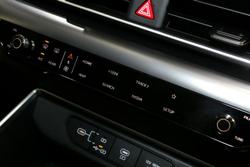 2025 Kia Carnival S