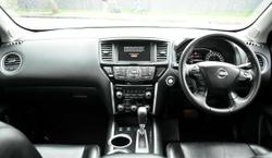 2018 Nissan Pathfinder ST-L