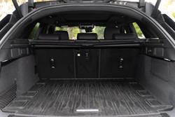 2025 Land Rover Range Rover Velar P250 Dynamic SE