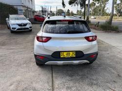 2024 KIA STONIC S