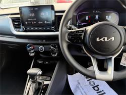 2024 KIA STONIC S