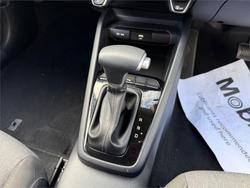 2024 KIA STONIC S