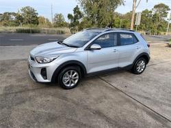 2024 KIA STONIC S