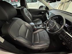 2022 Kia Niro Hybrid Sport