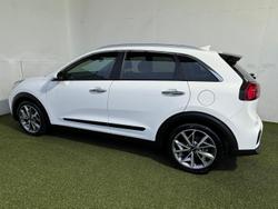 2022 Kia Niro Hybrid Sport