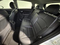 2022 Kia Niro Hybrid Sport