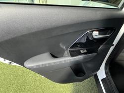 2022 Kia Niro Hybrid Sport