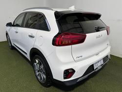 2022 Kia Niro Hybrid Sport