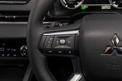 2025 Mitsubishi Outlander PHEV Exceed