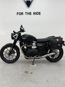 2018 Triumph STREET TWIN Black