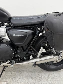2018 Triumph STREET TWIN Black