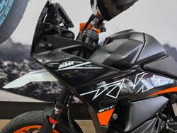 2023 Ktm 890 SM-T Black