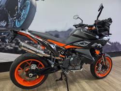 2023 Ktm 890 SM-T Black