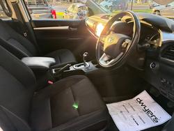 2019 Toyota HiLux SR5