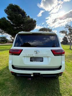2022 Toyota Landcruiser GXL