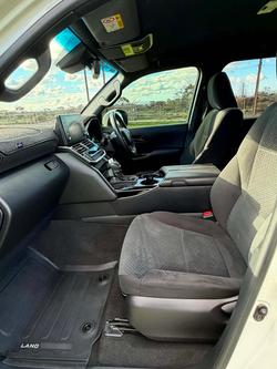 2022 Toyota Landcruiser GXL