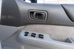 2003 Nissan Patrol ST