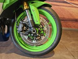 2024 Kawasaki Ninja ZX-6R 40th Anniversary Edition Ninja Green