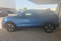 2017 Nissan QASHQAI N-TEC