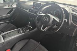 2018 Mazda 3 SP25