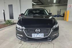 2018 Mazda 3 SP25