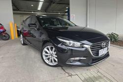 2018 Mazda 3 SP25