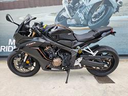 2022 Honda CBR650R Black