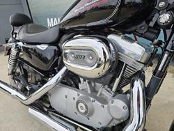 2010 HARLEY-DAVIDSON XL883C SPORTSTER CUSTOM Black