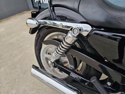 2010 HARLEY-DAVIDSON XL883C SPORTSTER CUSTOM Black