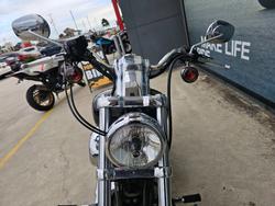2010 HARLEY-DAVIDSON XL883C SPORTSTER CUSTOM Black