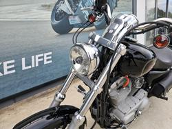 2010 HARLEY-DAVIDSON XL883C SPORTSTER CUSTOM Black