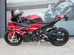 2024 BMW Motorrad S 1000 RR SPORT Red