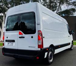2022 Renault Master Pro 110kW