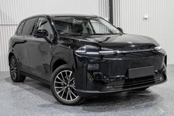 2025 Leapmotor B10 Design LR